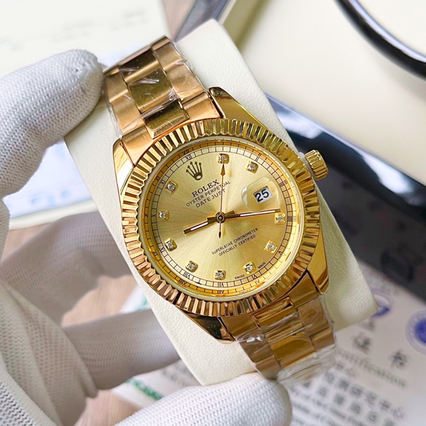 ブランド時計側面デザイン